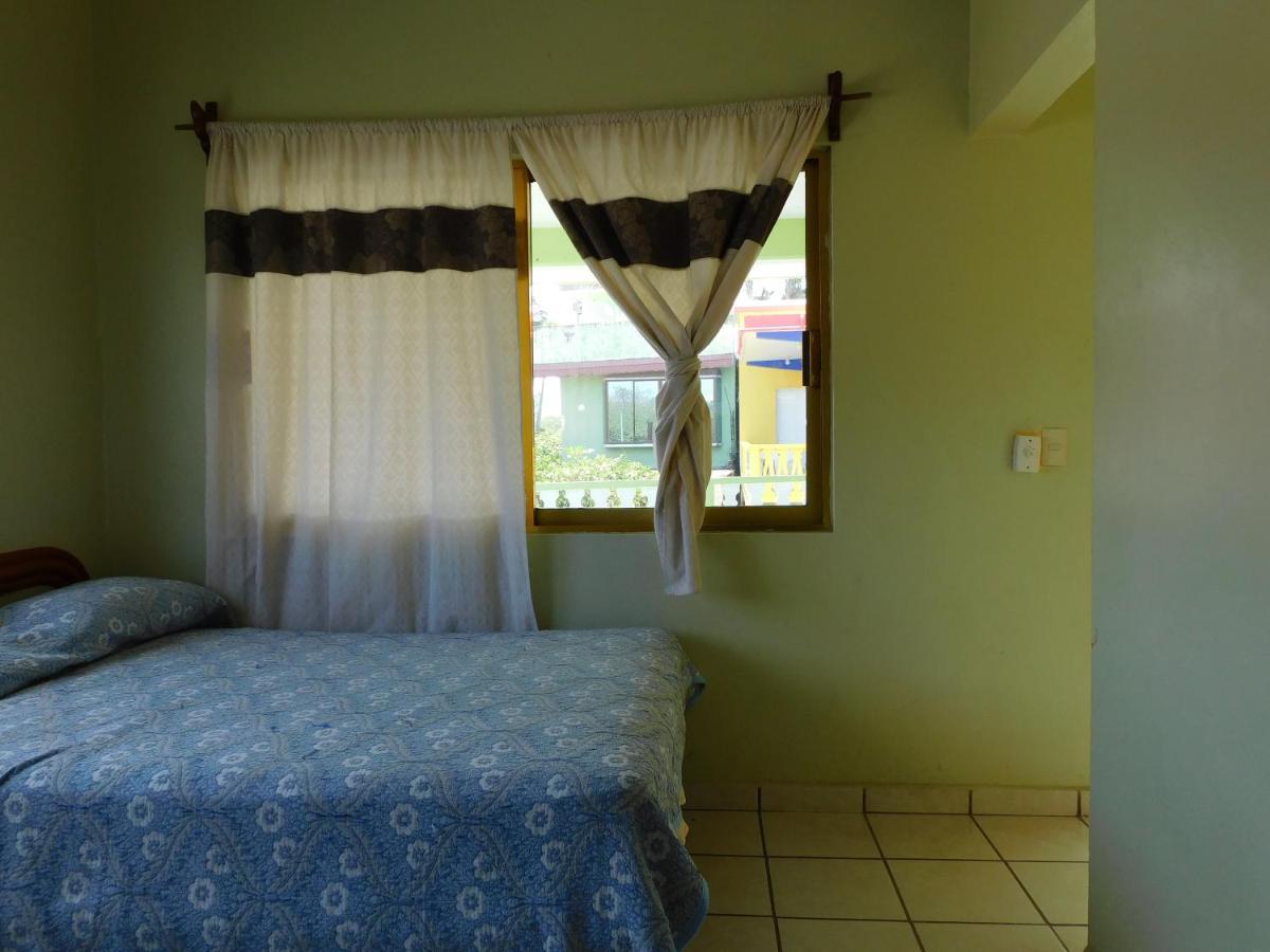 מלון Playa Chachalacas Casa De Huespedes Yoli By Rotamundos מראה חיצוני תמונה