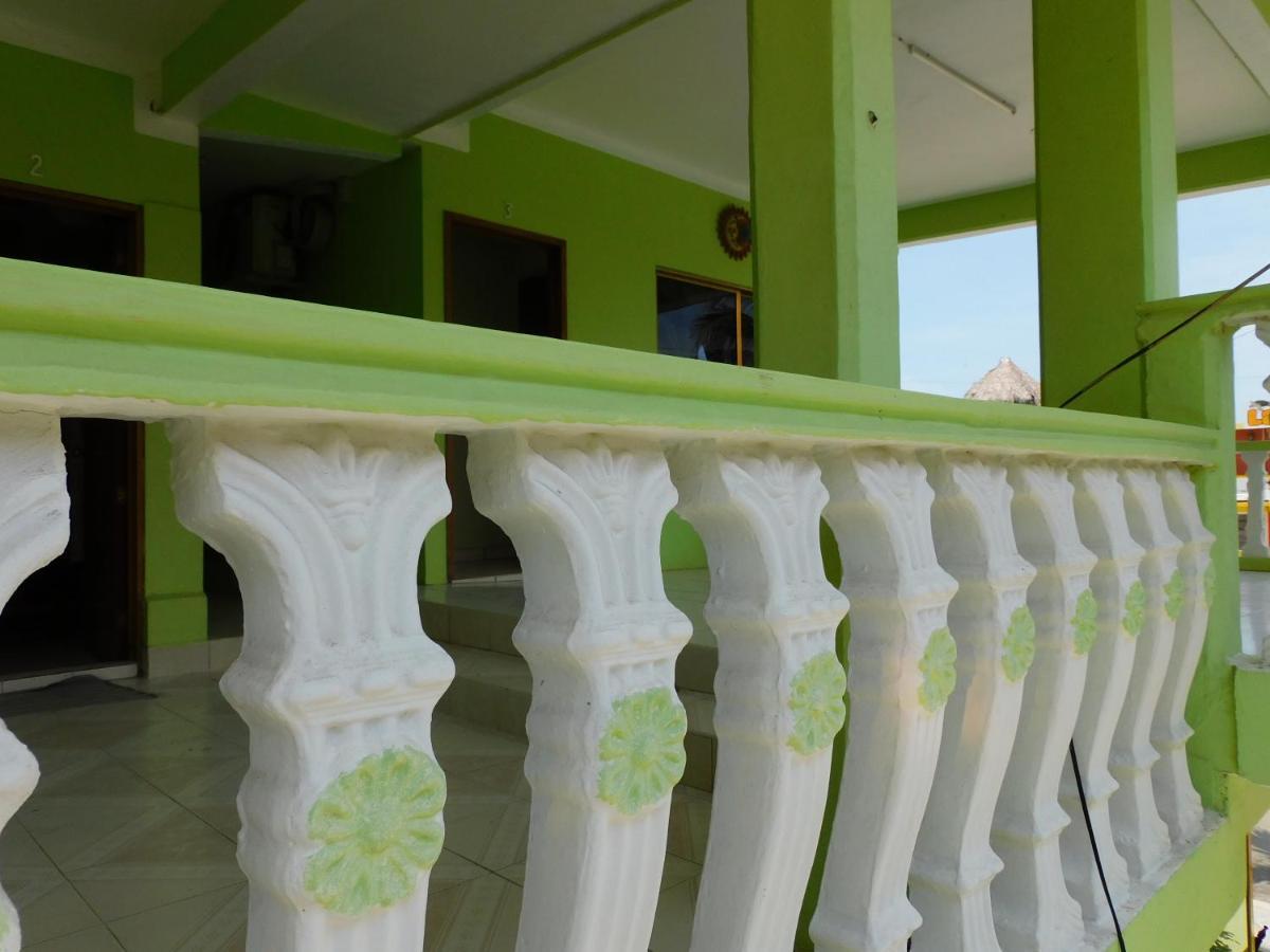מלון Playa Chachalacas Casa De Huespedes Yoli By Rotamundos מראה חיצוני תמונה